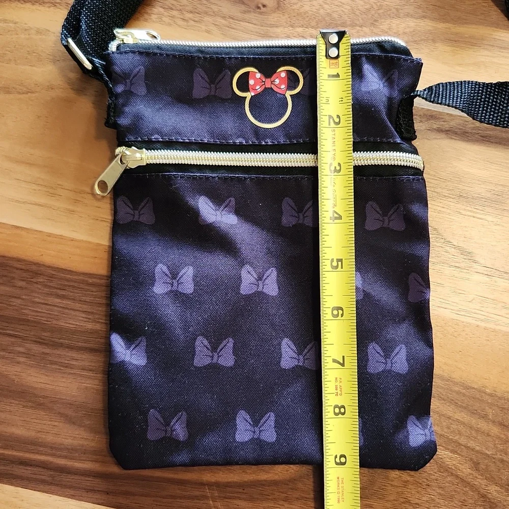 Loungefly Disney Minnie Mouse Crossbody Bag - Picture 11 of 11